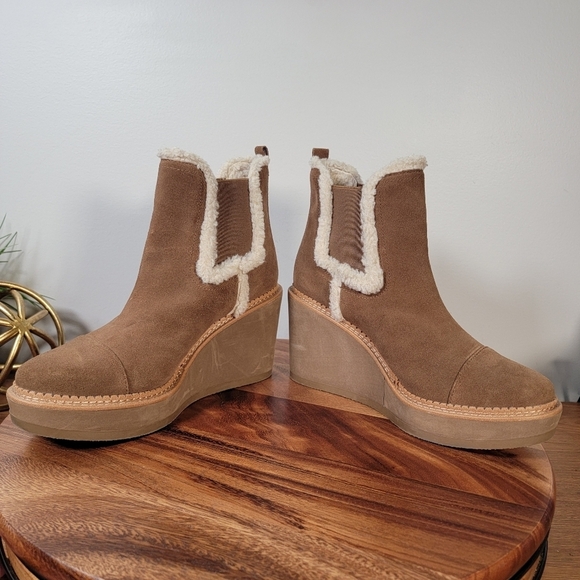 Sam Edelman Reagan Brown Suede Wedge Ankle Boots With Sherpa Trim Size 10 - Picture 9 of 17